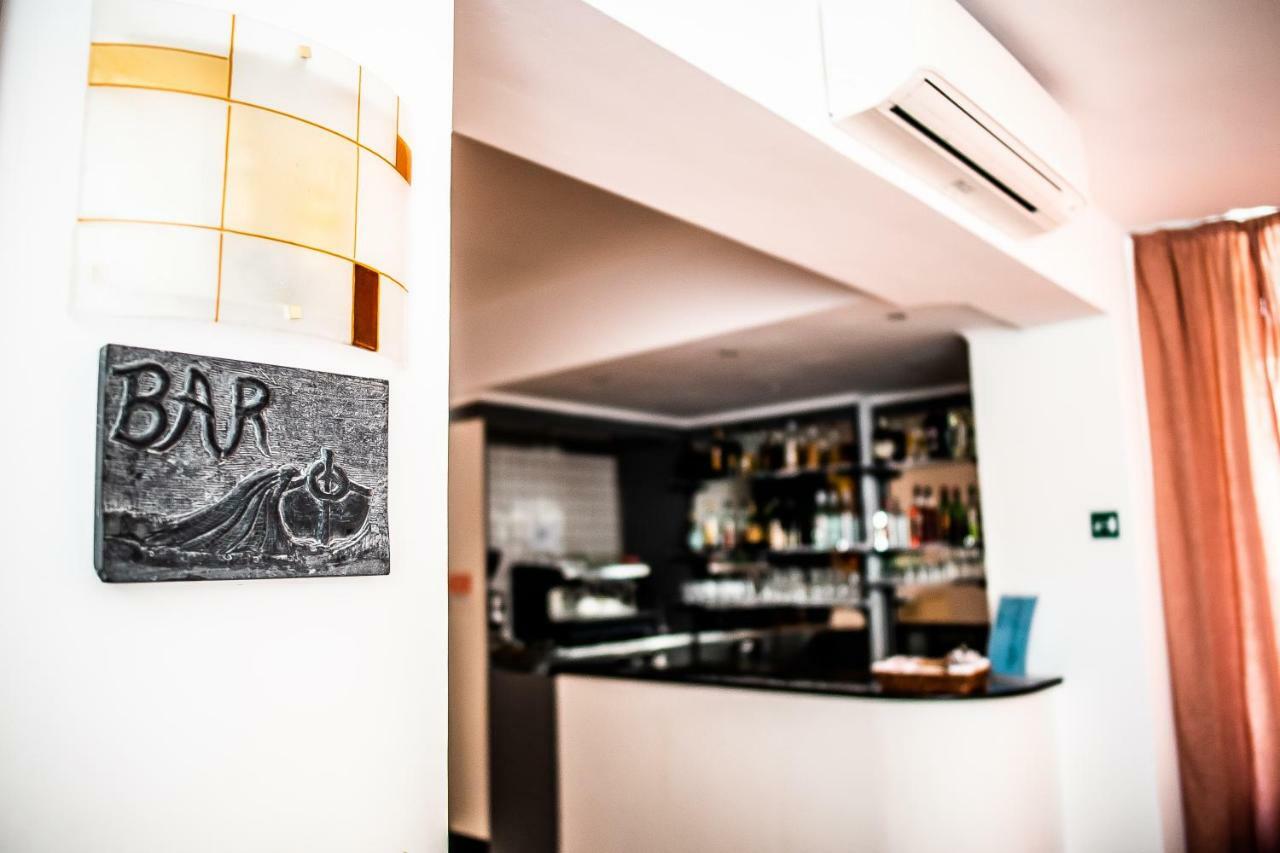 Hotel West End Alassio Esterno foto
